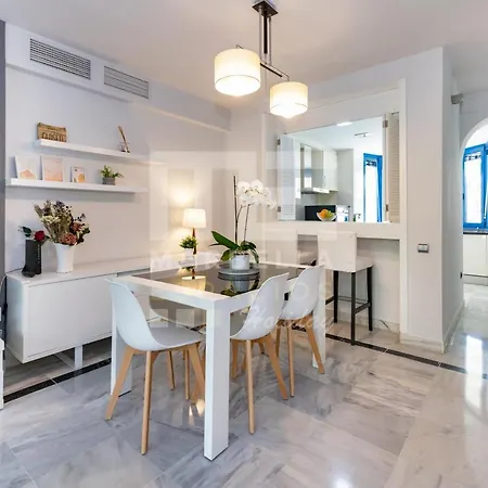 Luxury Duplex 106 Close To The