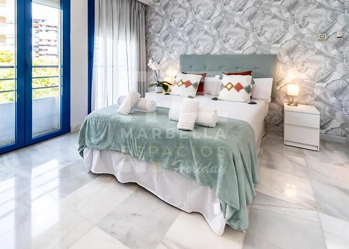 Luxury Duplex 106 Close To The Μαρμπέλλα