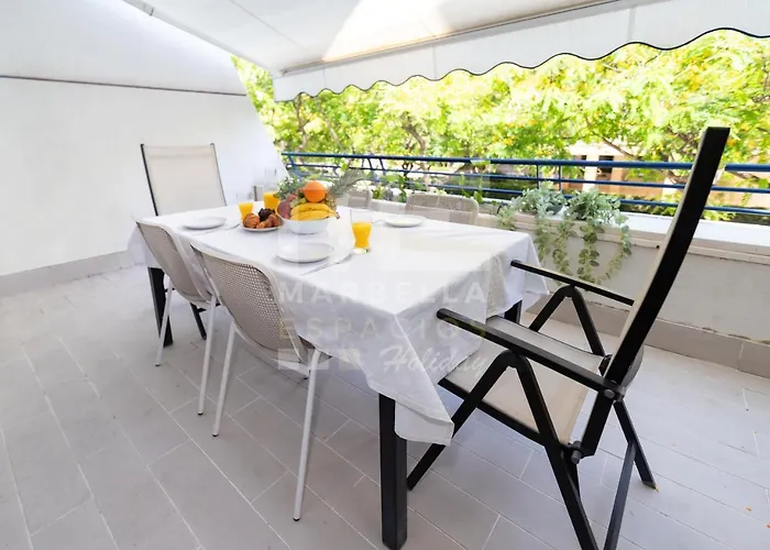 Luxury Duplex 106 Close To The Μαρμπέλλα