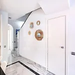Luxury Duplex 106 Close To The *